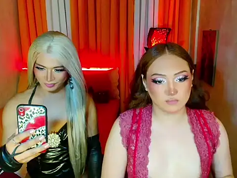 LillyLoveYou online show from July 25, 2:59 pm