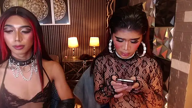 BigCockMaxineTS online show from July 12, 7:38 pm