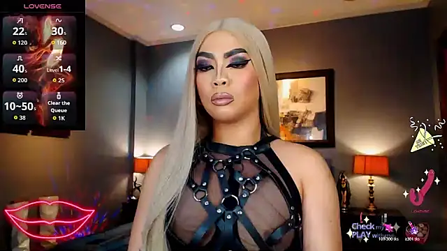 FridaHumphrey online show from October 25, 7:53 pm