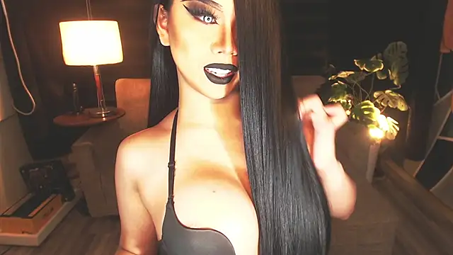 KarlaFrost online show from July 8, 3:37 pm