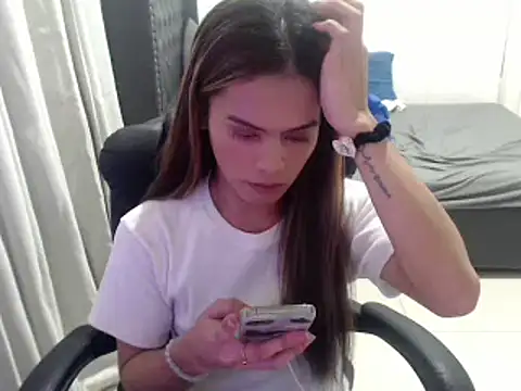 serpenthena goddess online show from November 30, 7:05 pm