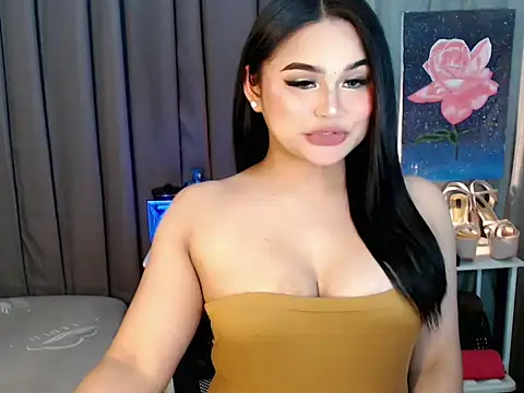 Candice cummer online show from June 18, 6:23 pm