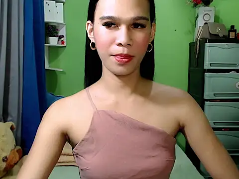 urseductivebarbie xx online show from April 5, 3:32 pm