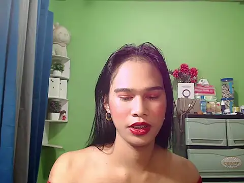urseductivebarbie xx online show from April 29, 12:21 pm