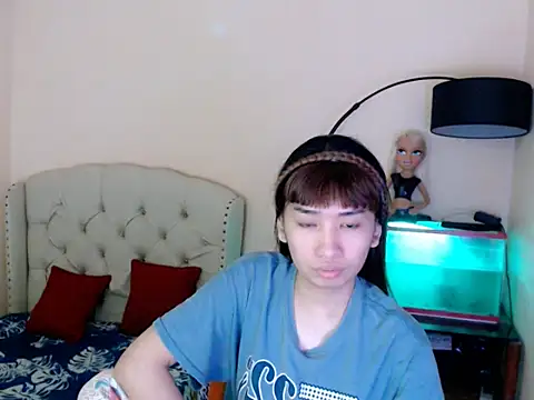 ShantalFoxxy  online show from March 14, 2:37 am