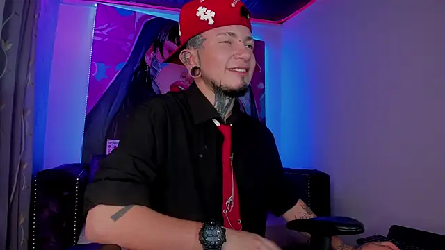 tyler jones  online show from March 29, 8:48 am