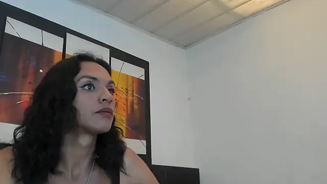 MeganRhyder online show from June 8, 4:17 pm