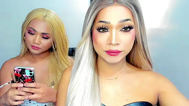foxclassyramona ts online show from May 5, 2:23 pm