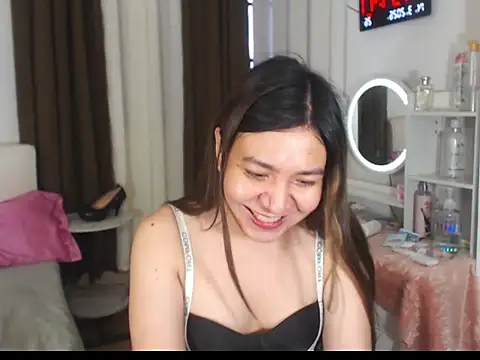 stellahugeX online show from March 14, 3:32 am