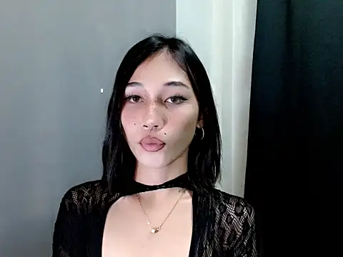 Urfucking khloe1 online show from November 28, 9:27 pm