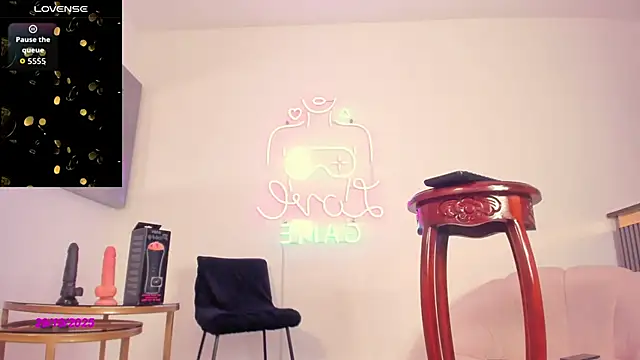 Kirby Carrington online show from October 29, 1:20 pm