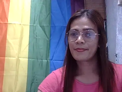 juicycum069 online show from June 5, 6:50 am