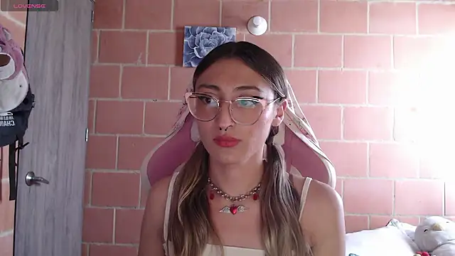 Andrea camilaaa online show from February 20, 4:53 pm