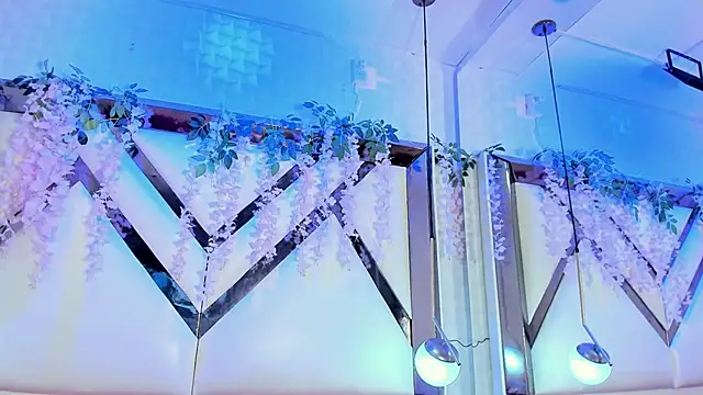 NallyMax1 online show from November 26, 1:41 am