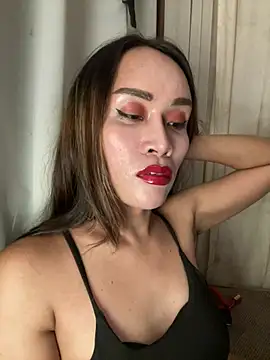 RomanticPearlTS online show from July 25, 1:31 pm