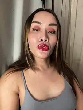 RomanticPearlTS online show from July 26, 1:40 pm