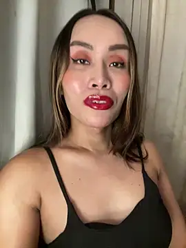 RomanticPearlTS online show from July 28, 12:45 pm