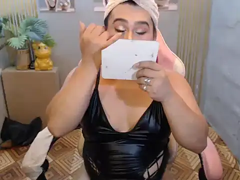 LustfullVelindaks online show from June 26, 7:56 am