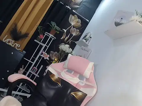miss ning online show from June 13, 5:51 am