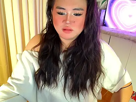 ursexy ceciliaxx online show from June 8, 3:55 pm