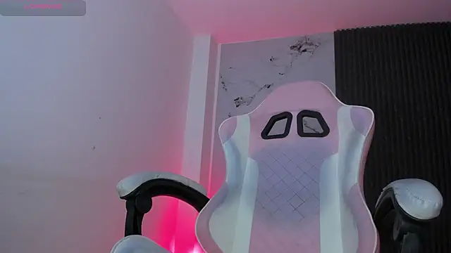 chloesagee online show from August 1, 12:55 am