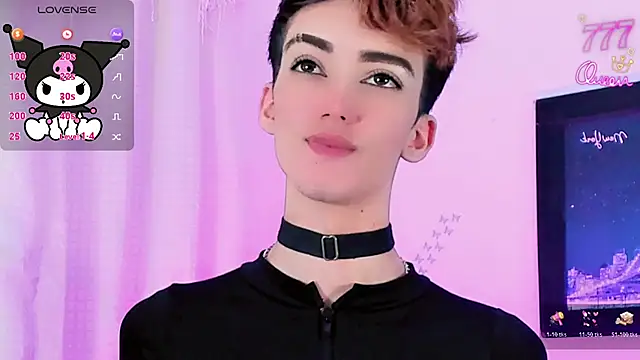 Baby FenixTS online show from June 5, 3:32 am