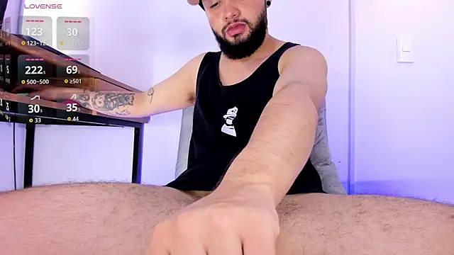 Noah devil  online show from November 7, 2:44 am