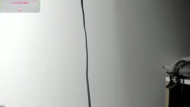 sweet  vanessa1 online show from December 14, 5:02 am