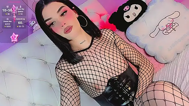 Cattleya White ll online show from July 10, 9:30 pm