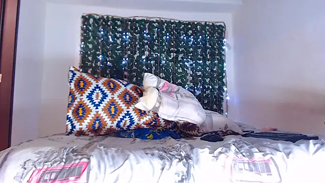 zhannaya jhaen  online show from October 24, 1:43 am