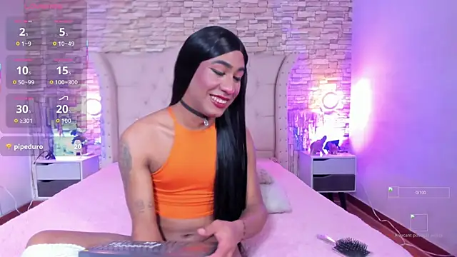 Lucia-Horny24 online show from November 26, 8:33 pm