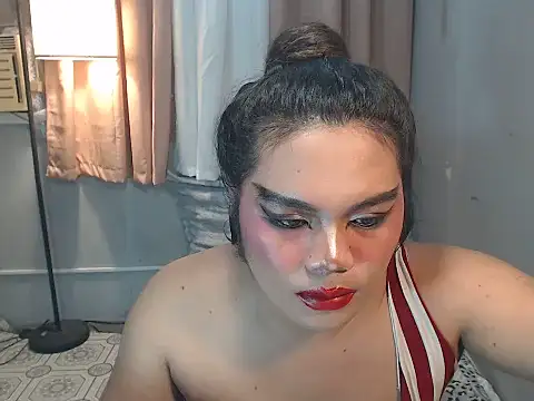 TSbrianaHugeCock online show from June 29, 12:27 pm