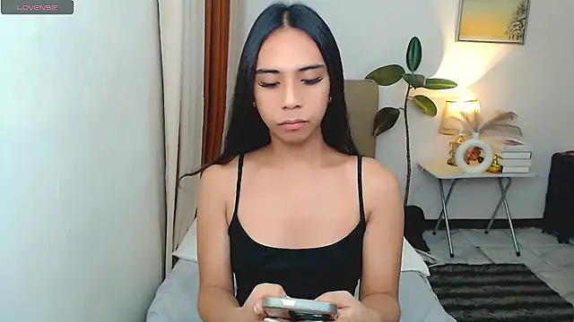 scarlet smith7 online show from July 10, 1:10 am