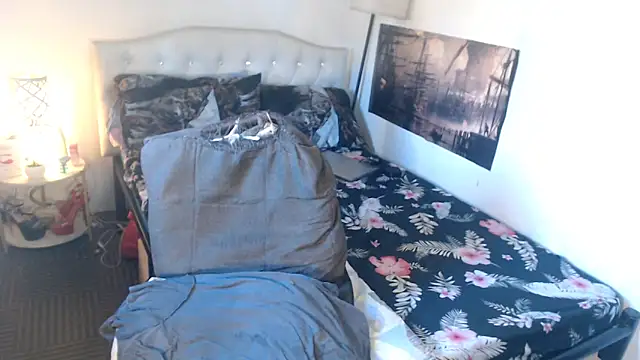 NinaDOM4CUM online show from April 2, 11:03 pm