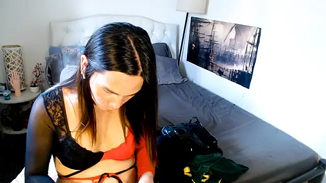 NinaDOM4CUM online show from June 8, 1:28 am