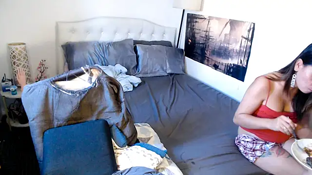 NinaDOM4CUM online show from June 11, 12:32 am