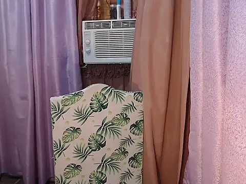 042787DONNA online show from May 6, 12:50 am