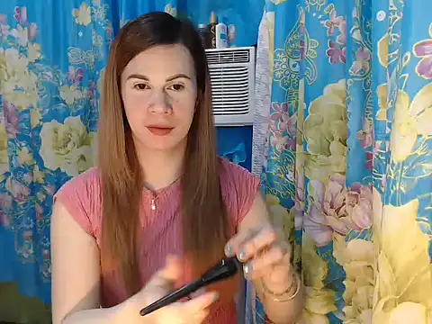 042787DONNA online show from May 21, 6:31 am