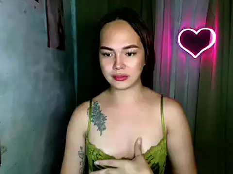 sweetsassyxx online show from February 10, 6:53 am