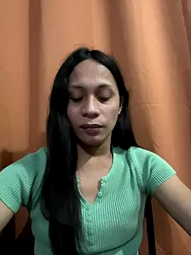 missruffa online show from December 20, 11:16 am