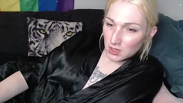 AthenaAphrodisia online show from June 15, 5:26 pm