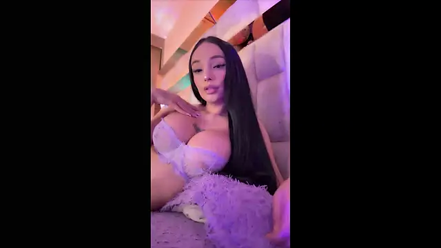 BadRose24 online show from July 13, 12:57 am