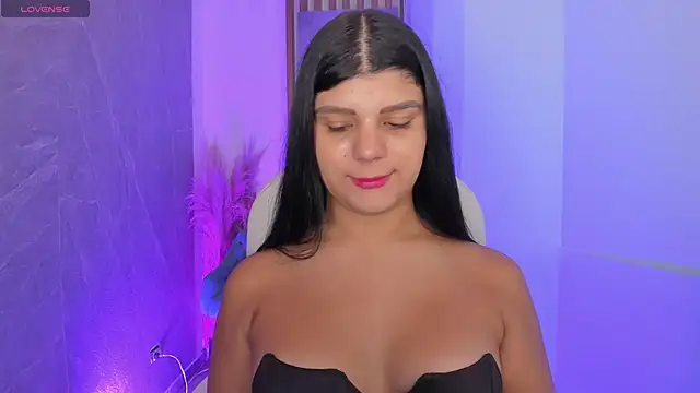 PauliinaBelle  online show from May 11, 1:38 pm