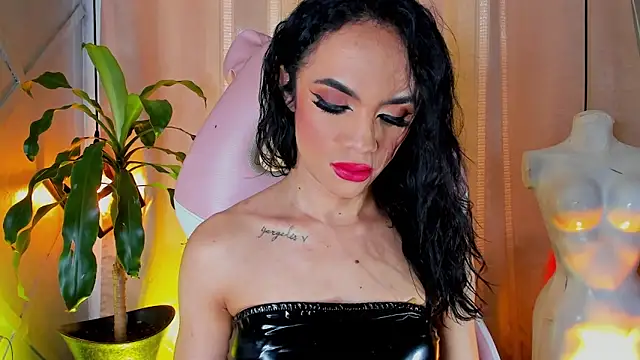 Cristal Gem1 online show from June 3, 2:33 pm