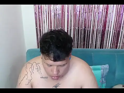 Yulian bigclit7 online show from January 10, 3:45 am