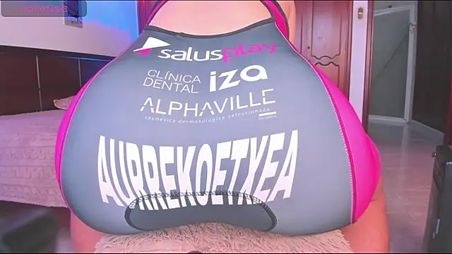 Shantal 777 online show from June 5, 2:01 pm
