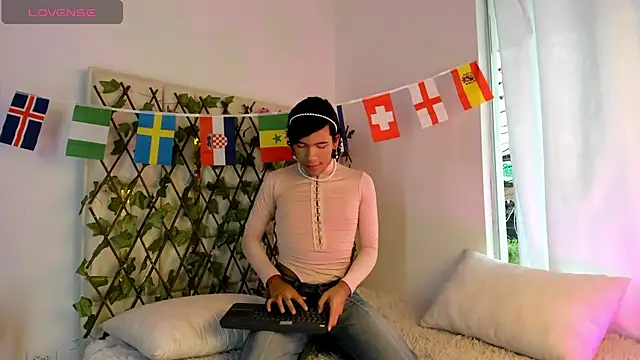 E R O S  online show from June 27, 12:22 pm