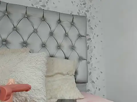 michelle perla online show from September 22, 12:43 pm