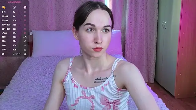 Angeel Kate online show from July 25, 12:47 pm