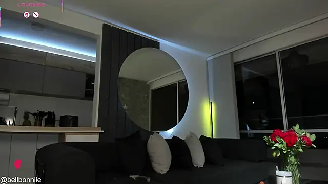 belllbonniie online show from June 12, 2:21 am